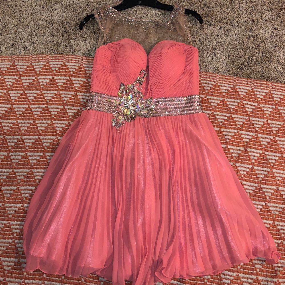 Tony Bowls formal dress